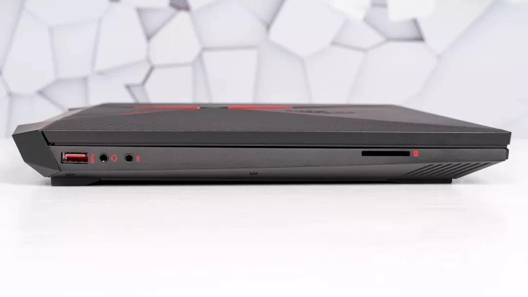 聊一款双十一搞大促的游戏本