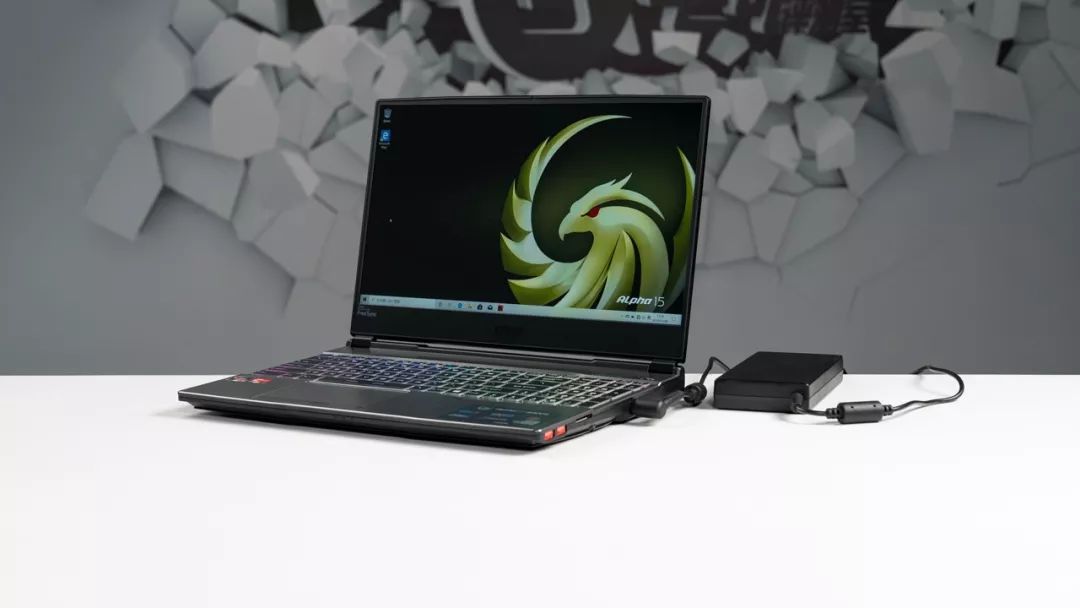 聊一款全新上市的3A游戏本