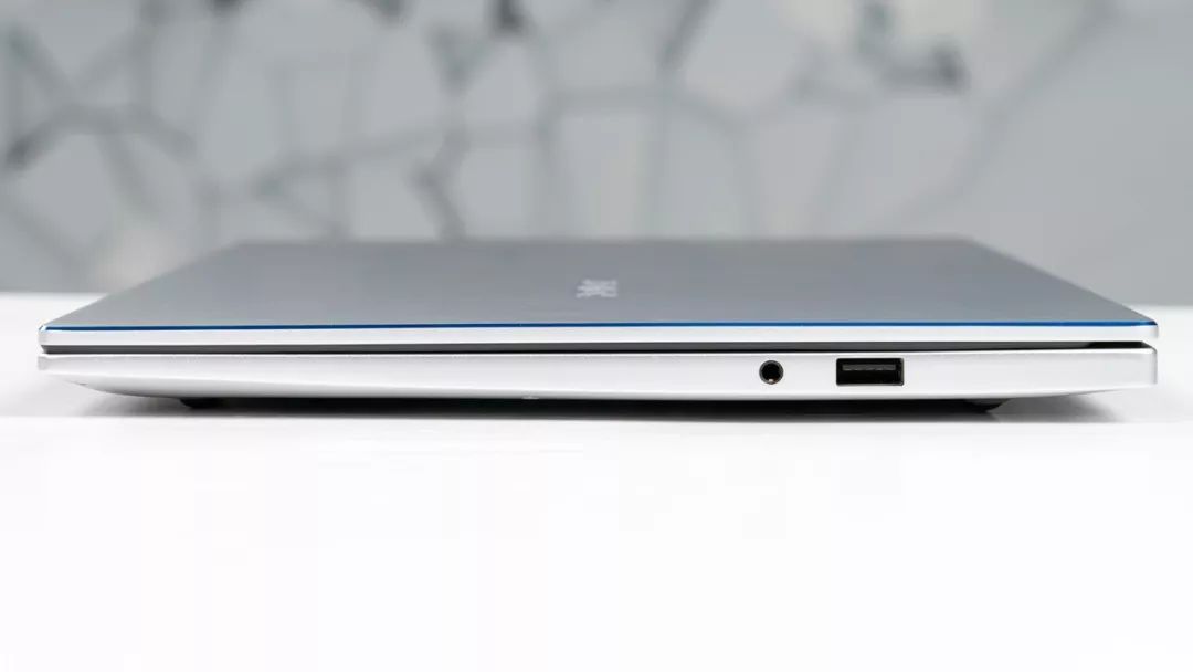 聊一款超高性价比的新品轻薄本