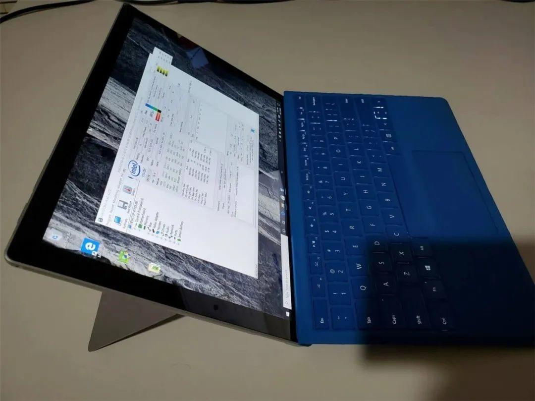 新文档揭示了微软 Surface Pro 8 的关键功能