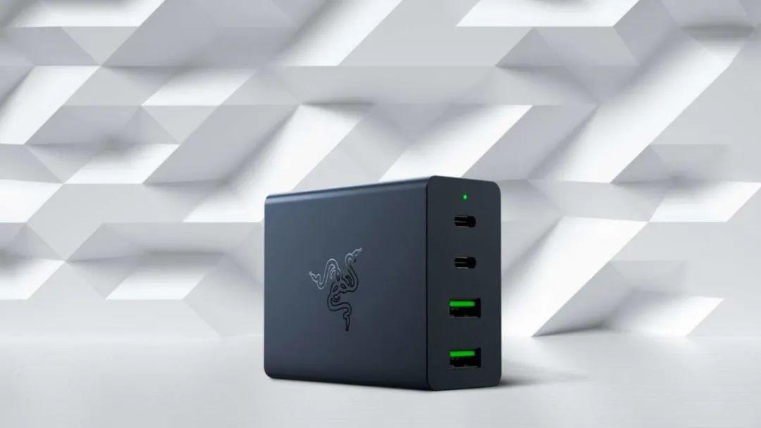 雷蛇推出 130W 四口氮化镓充电器:支持同时输出,售价 1152 元