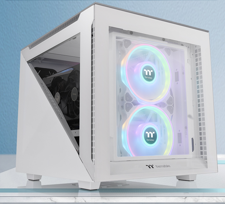 Tt 发布 Divider 200 系列机箱:支持显卡纵置/三面透明,749 元起