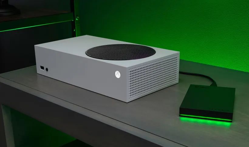 希捷推出 Xbox 专用外置 SSD:1TB 约 1095 元,USB 3.2 Gen 1 接口