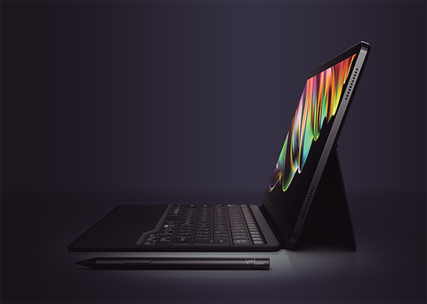 富士通发布 Win11 平板 FMV LOOX:搭载 12 代酷睿 9W 型号,仅 599g 重