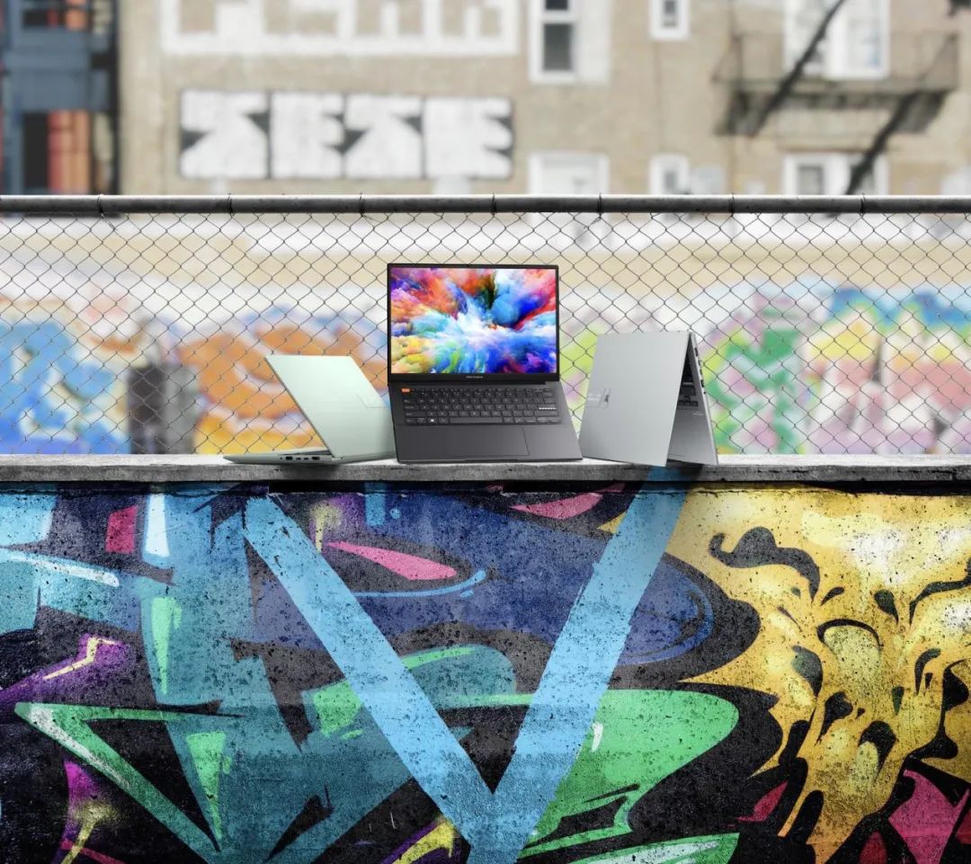 华硕无双新品配置曝光:12 代酷睿 H 系列 + 120Hz 2.8K OLED 高刷屏加持